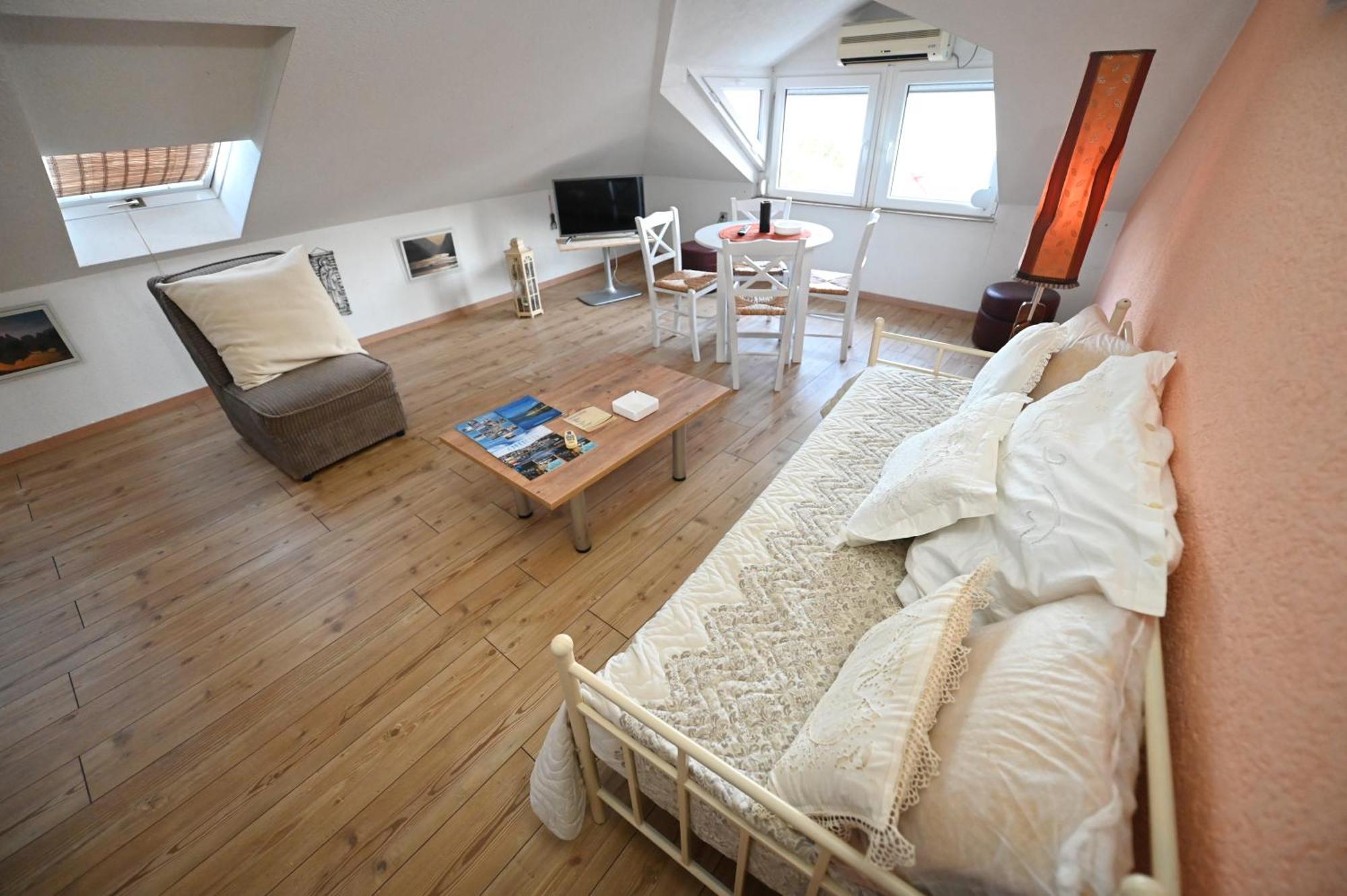 Eke Irin Apartments Ohrid Exterior photo